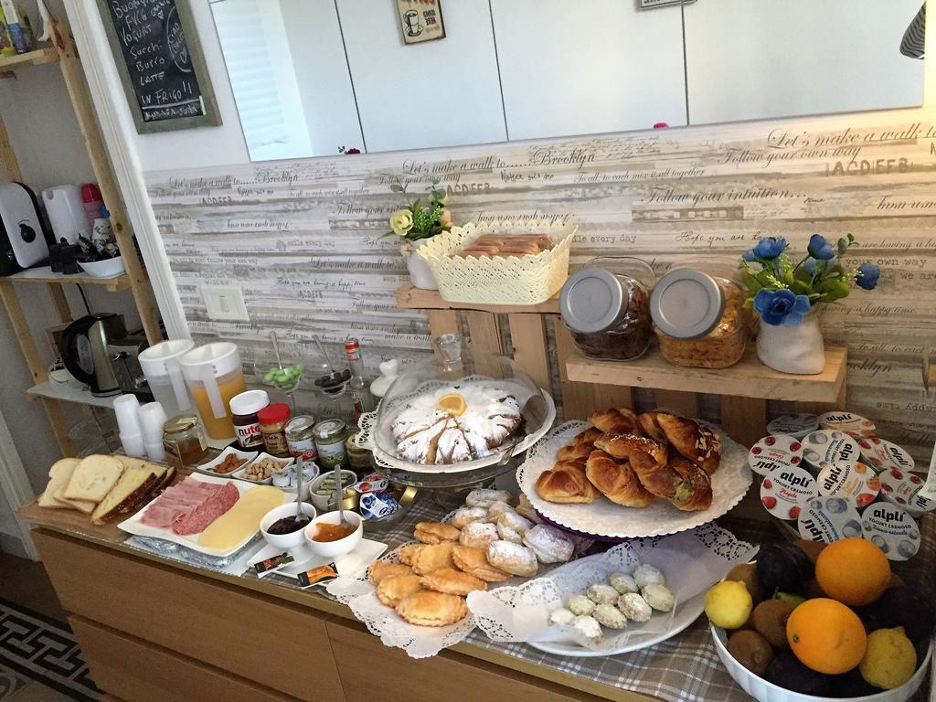 Bb Essenze Bed & Breakfast ปาแลร์โม ภายนอก รูปภาพ